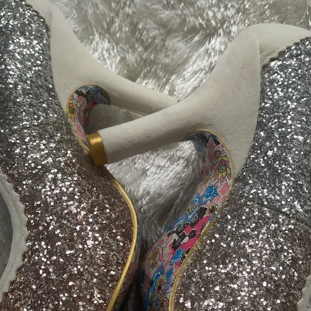 IRREGULAR CHOICE Women’s Ombre Glitter Bow Heels